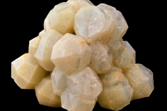 31-Analcim Schwimmerkristallgruppe Kreimbach Kaulbach Bildbreite 12mm